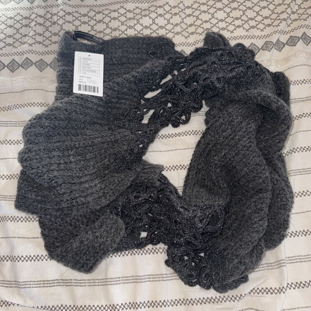 NWT Anthropologie Grey Infiniti Scarf Knit MSRP $68